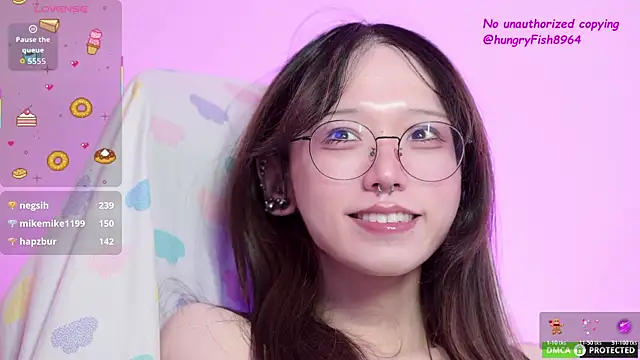 hungryFish8964_ élő XXX-chatje