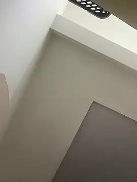 tany90's Live XXX Chat