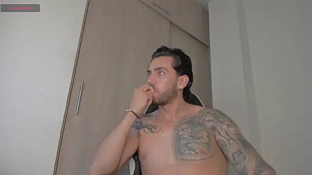 Axel__Blaze webcam show