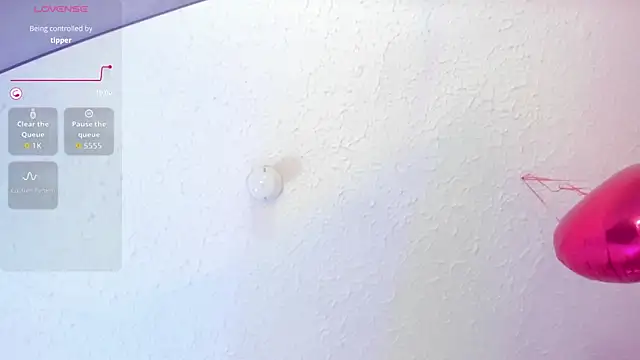 Saday_wish Adlı Modelin Canlı XXX Sohbeti