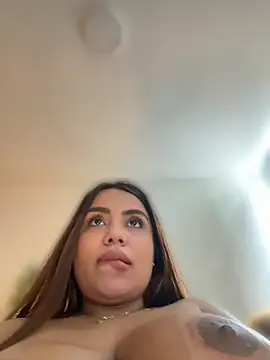 valeria2019hot élő XXX-chatje