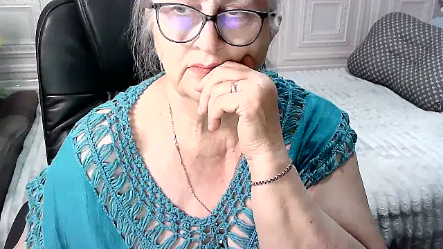 LolkaAlyss' Live XXX Chat