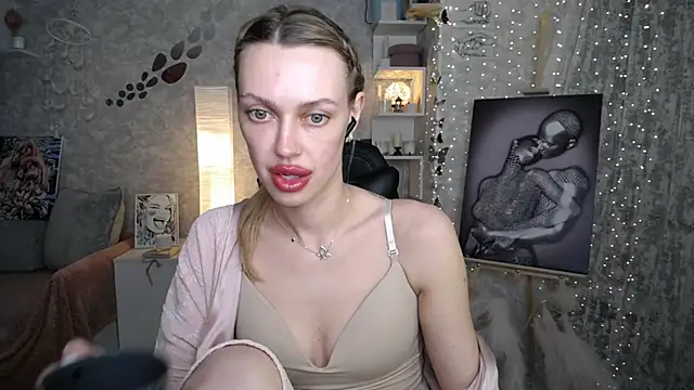 Chat XXX ao vivo de NickyAdamidi