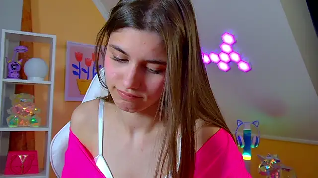 ArianaAllens: онлайн-секс-чат