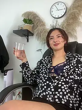 Chat XXX ao vivo de Sabriinaa_Foxx