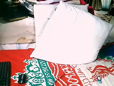 IndianThuggin Pertunjukan Webcam