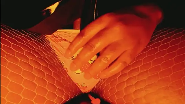 Онлайн чат XXX TS_MILK