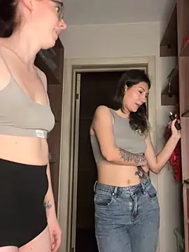 RussianGirls_ Live XXX Chat