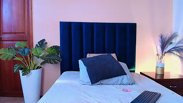 دردشة AnnSmith_ الجنسية المباشرة