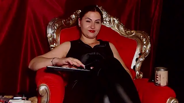 Živý XXX chat GoddessMonika