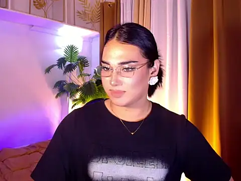 magnificent_kitana Webcamshow