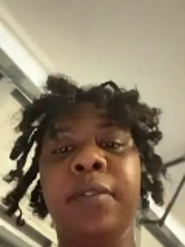 Ebony_Queeen Adlı Modelin Canlı XXX Sohbeti