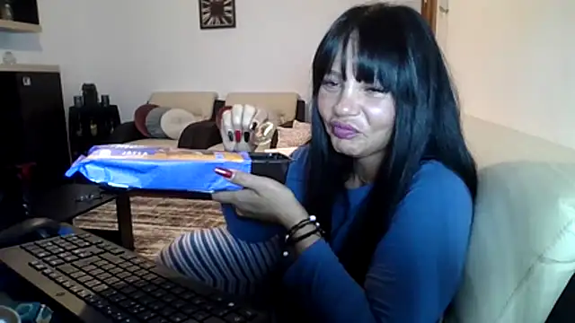 Chat XXX ao vivo de Ella_sweety00