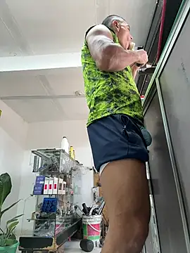 Paul22cm-'s Live XXX Chat