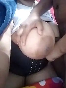 ShortShaly webkamerás műsora