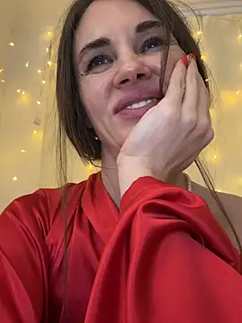 دردشة LucieMack الجنسية المباشرة