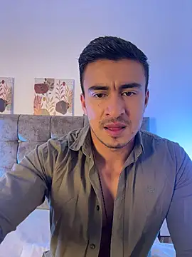 Chat +18 de Chris_Clarck ao vivo