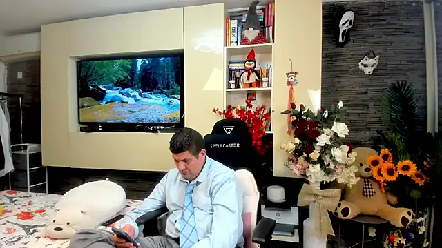 SpartacusDaddy48 Chat XXX live