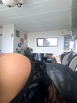 seijaku_: онлайн-секс-чат