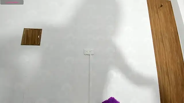 sharlotte_hhのライブXXXチャット