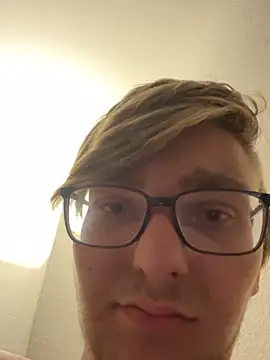 عرض كام Sven132