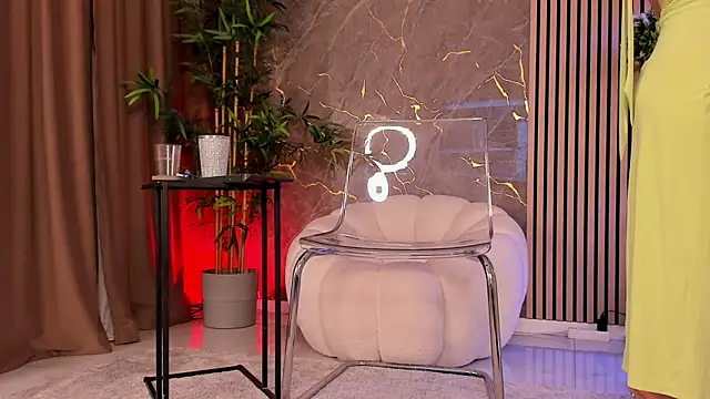 Pokazy przed kamerką – Red_Kim