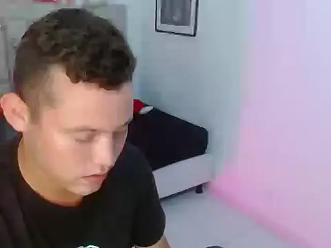 sven_fox723n Live XXX chat