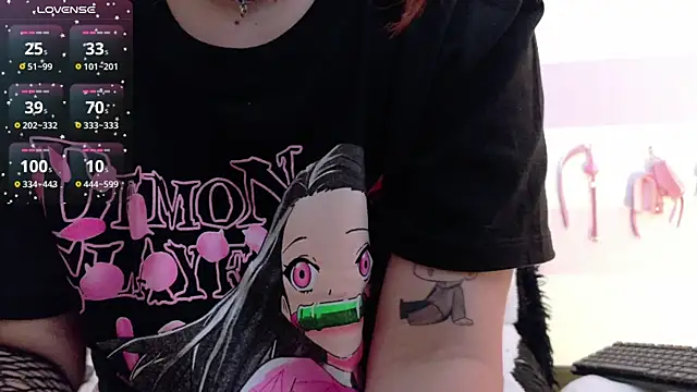 Catwhite_: онлайн-секс-чат