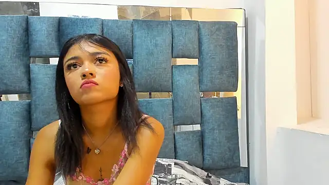 Alaia2: онлайн-секс-чат