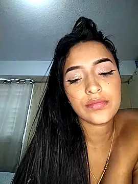 SaharQamar 现场XXX聊天