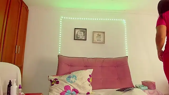 selena_jhonsonn Live XXX chat