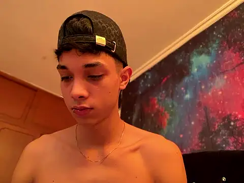 RoughDiamond_'s Live XXX Chat