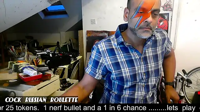 Show modela mista_sista_fista na web-kameri