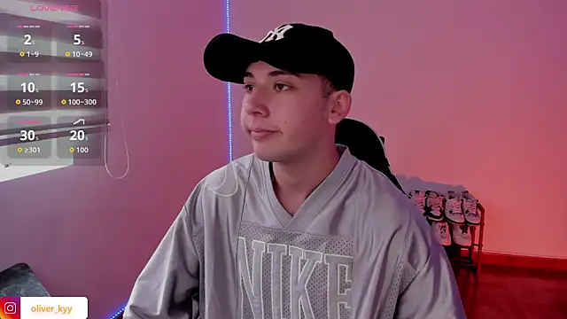 OLIVER_K Live XXX Chat
