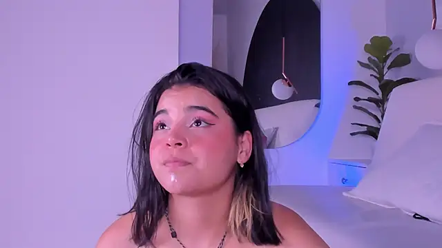 Rose_jener06's Live XXX Chat