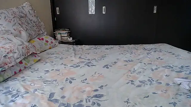 XXX chat uživo modela KAROLCANDY