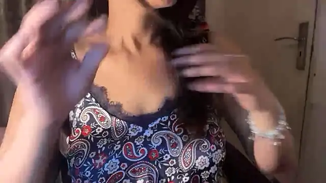 Cupid_of_Hearts লাইভ XXX চ্যাট