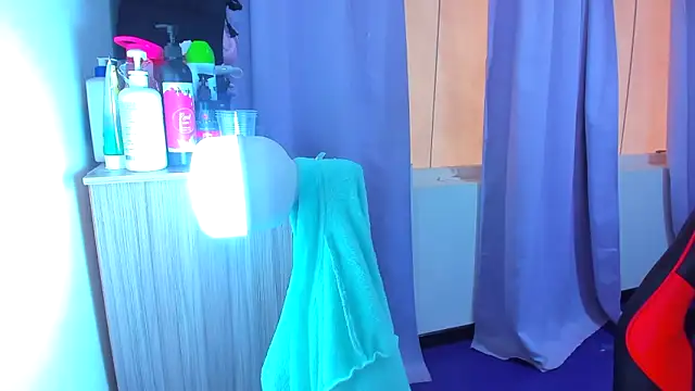 Luna_AnalyaのライブXXXチャット