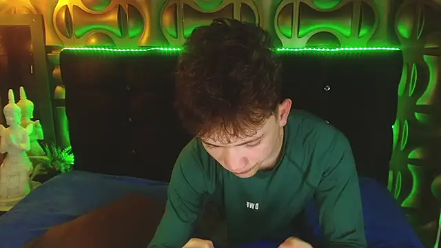 cruz_dante Show Webcam