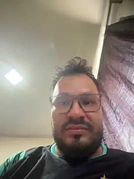 EMILIOHOTn Webbikameraesitys