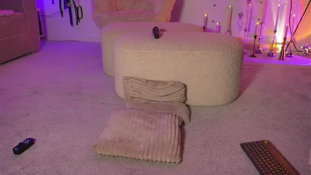 curlynatashaa's Webcam Show