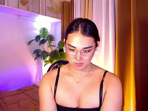 Show Webcam de magnificent_kitana