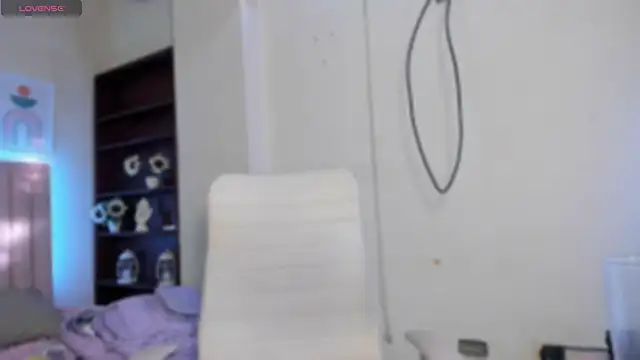 Allyson_aisha Adlı Modelin Canlı XXX Sohbeti