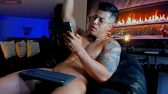 Lukas_Green webkamerás műsora