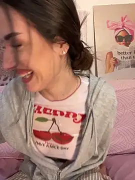 AriaAdda live XXX chat