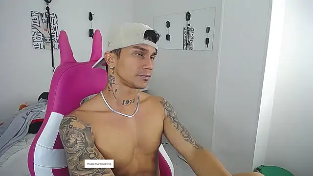 Webkamerová show Leonard_Price