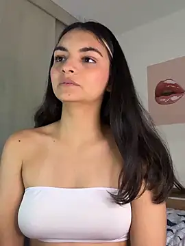 Cat2525: διαδικτυακό σόου στην κάμερα