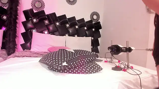 Miia_Thompsonn – Live XXX-chat