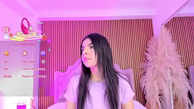 KarelyMitchelのライブXXXチャット