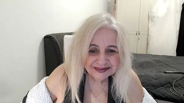 SusiLifeXXX – Live XXX-chat